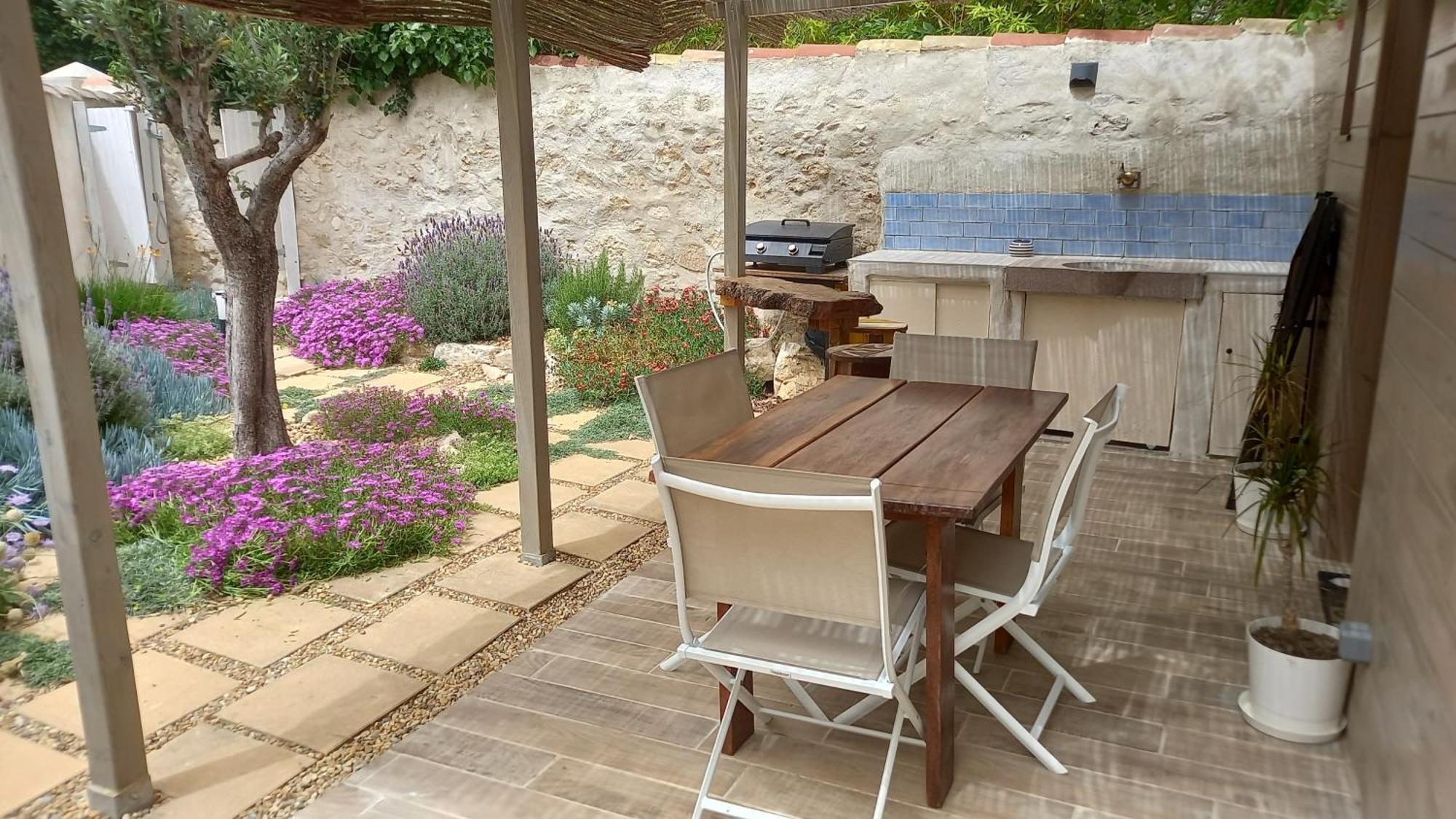 Le Chalet Des Lagunes Peyriac de Mer Bagian luar foto